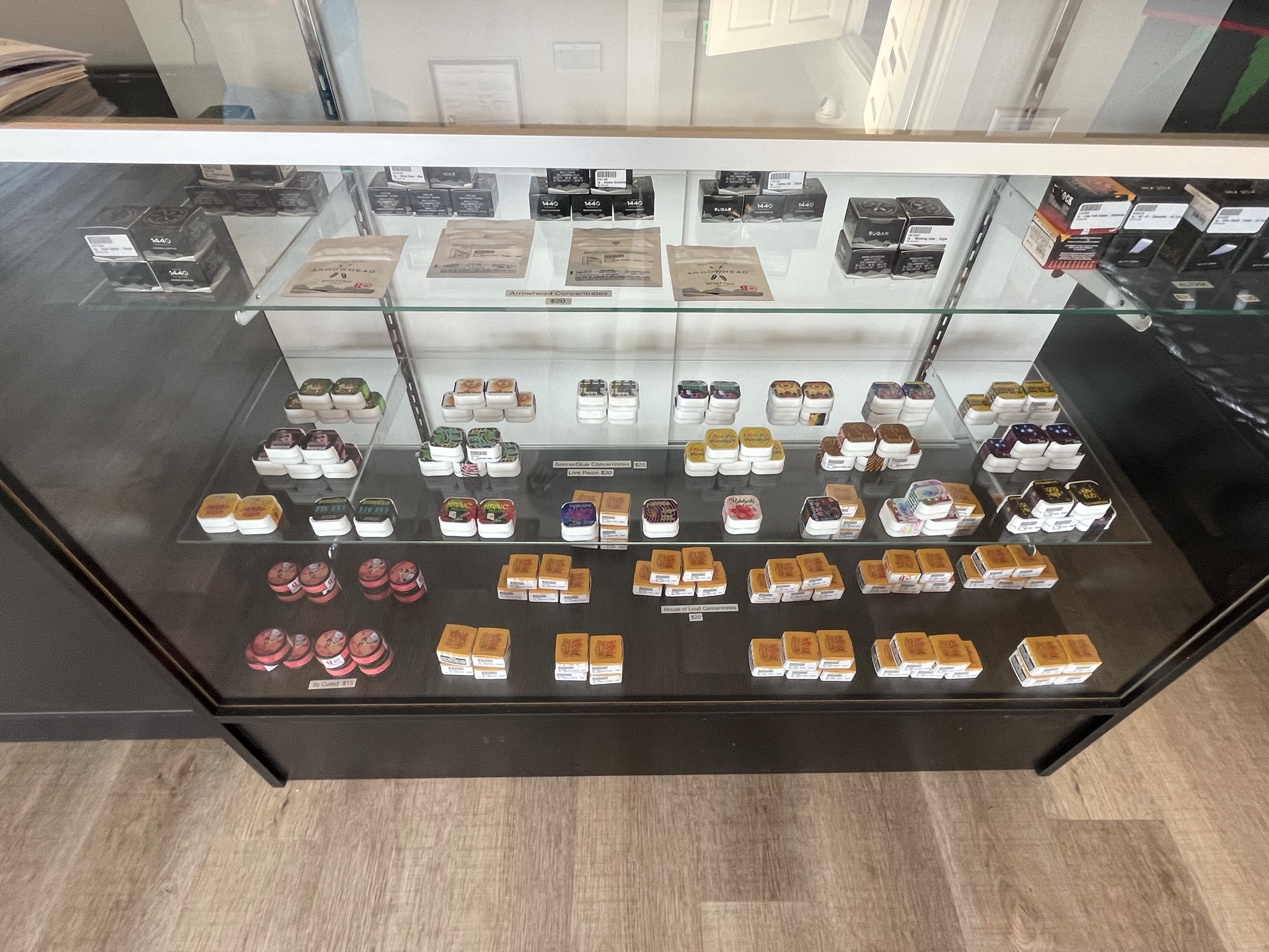 Top Kush Only display case